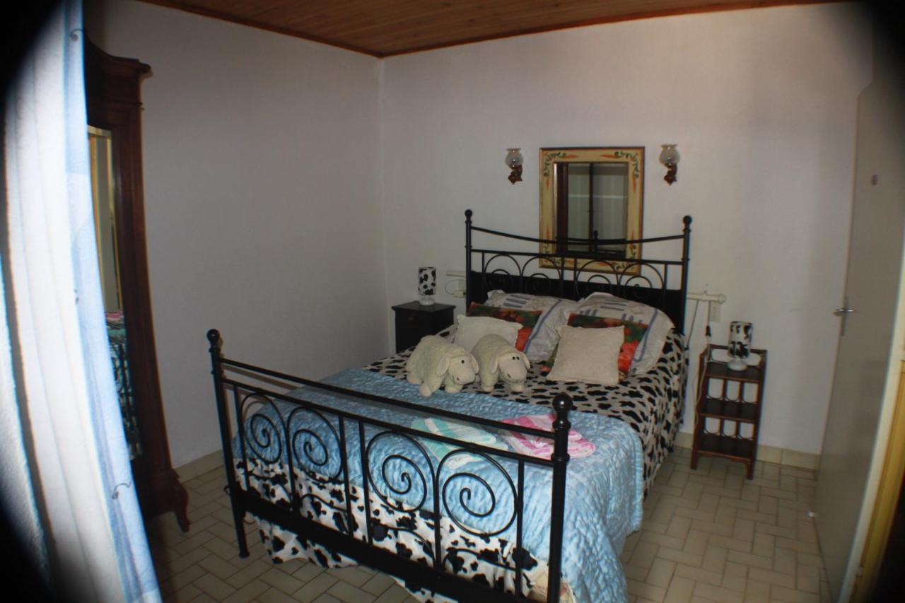 Les Ecureuils Villa Saint-Priest  Bagian luar foto